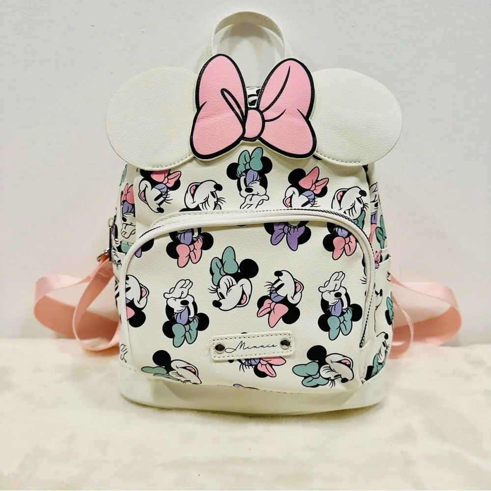 Minnie Mouse backpack purse! White and pink Mickey Mouse Disney land bag NWT!